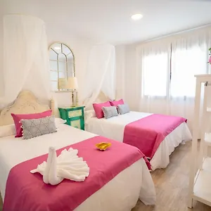 https://as-apartamentos-malaga.hotelsinnerja.org